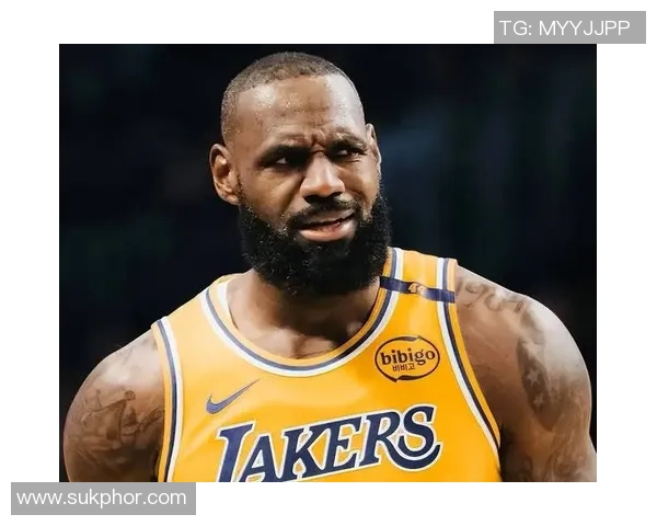 詹姆斯历史性里程碑成就四万分一万板一万助的传奇之路